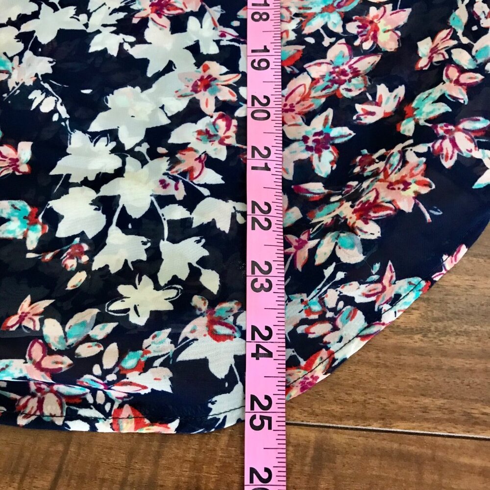 Carla Mink Made in Portland, OR Floral Semi Sheer Split Sleeve Women's Blouse. - Picture 8 of 8
